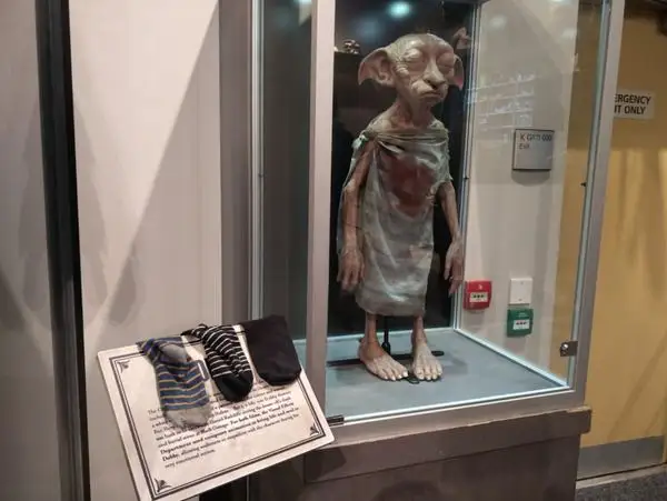 Les fans d’Harry Potter veulent libérer l’elfe Dobby #2