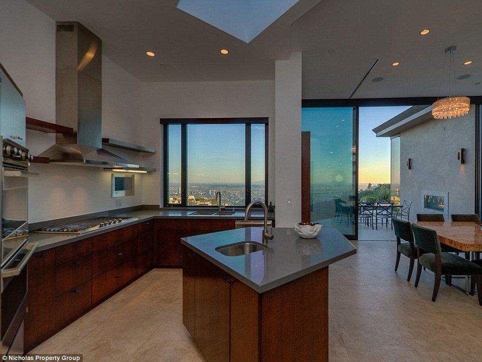 Un youtuber de 23 ans s’offre une maison à 4,5 millions de dollars #7