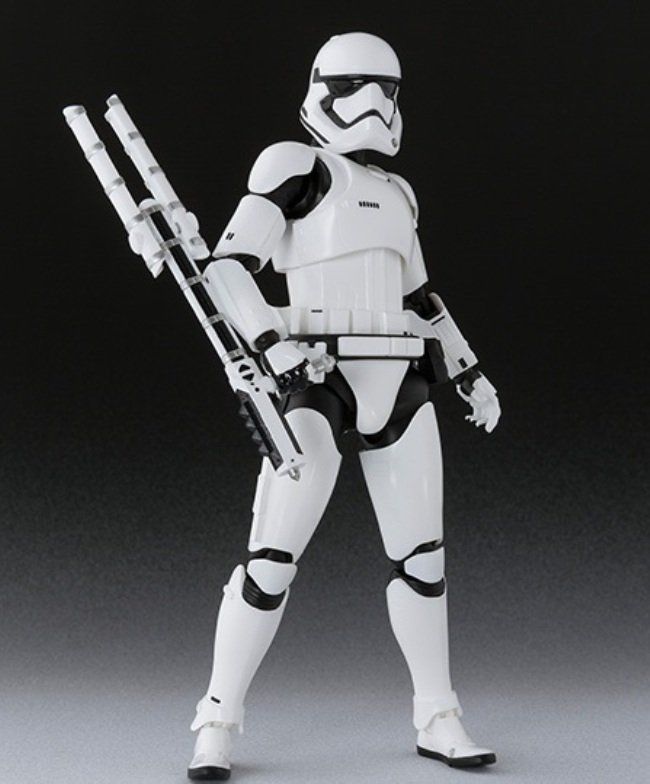Allez-vous craquer pour la figurine Stormtrooper Riot Control ? #5