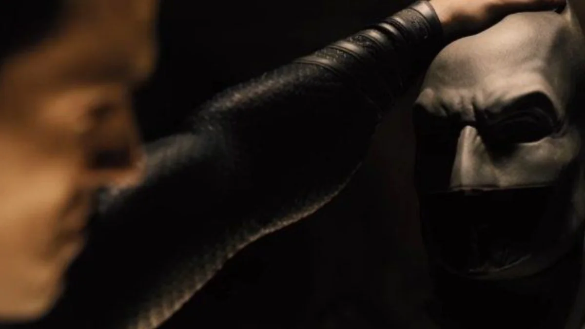 Batman démasqué dans un nouvel extrait de Batman v Superman