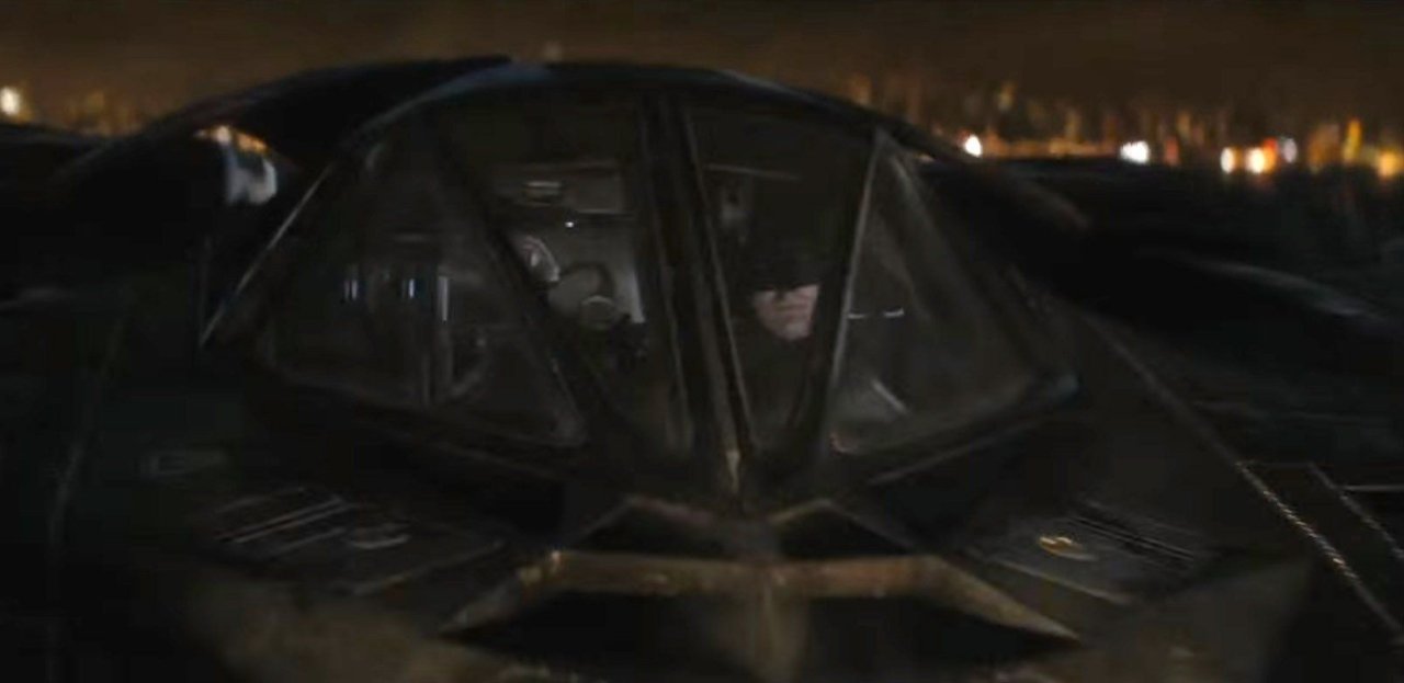 Batman v Superman : Doomsday en action dans une nouvelle bande annonce explosive