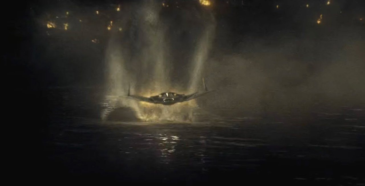 Batman v Superman : Doomsday en action dans une nouvelle bande annonce explosive