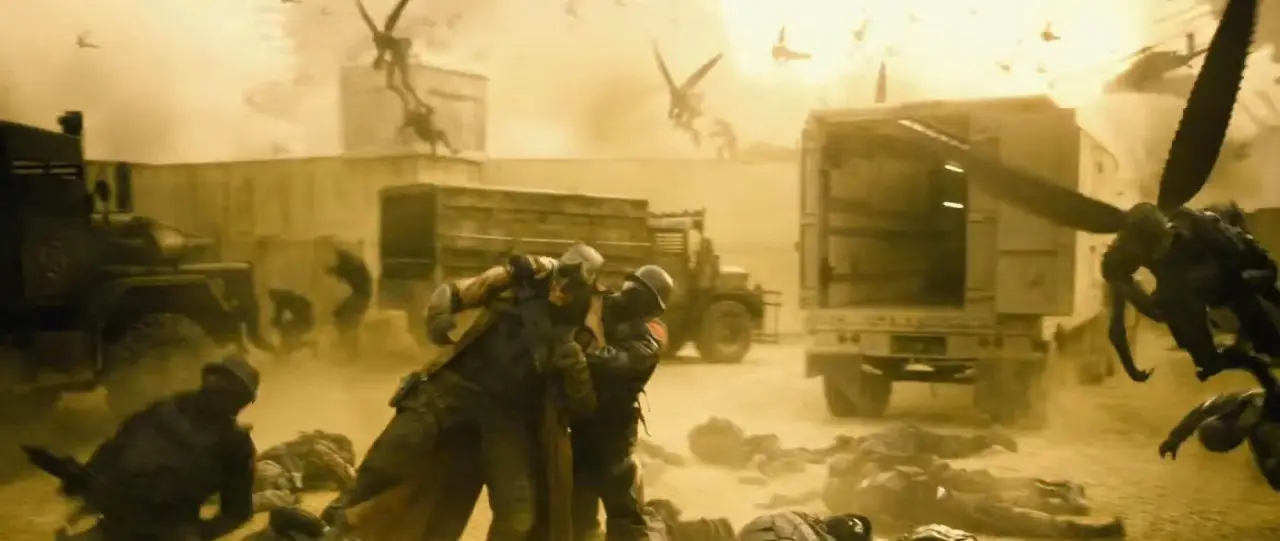 Batman v Superman : Doomsday en action dans une nouvelle bande annonce explosive