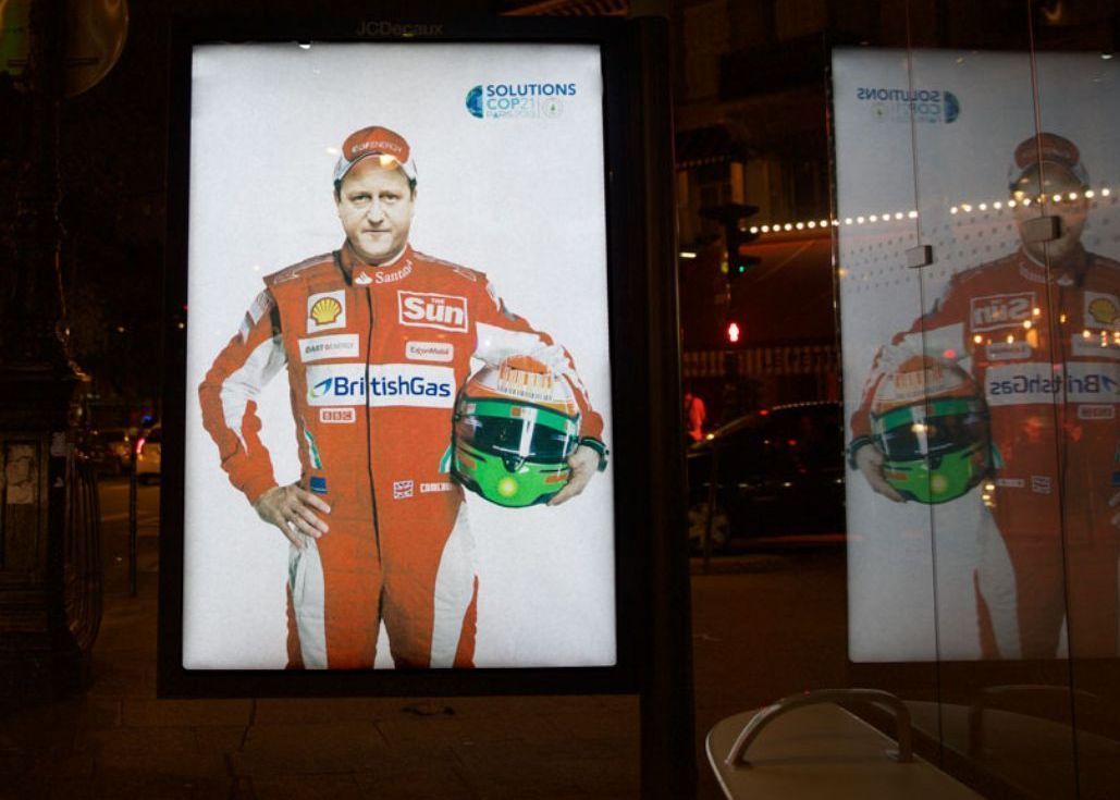 Brandalism détourne 600 panneaux publicitaires pour protester contre la COP21 #21