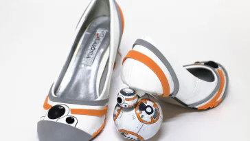 Ces chaussures à talons BB8 sont réservées aux fans hardcore de Star Wars