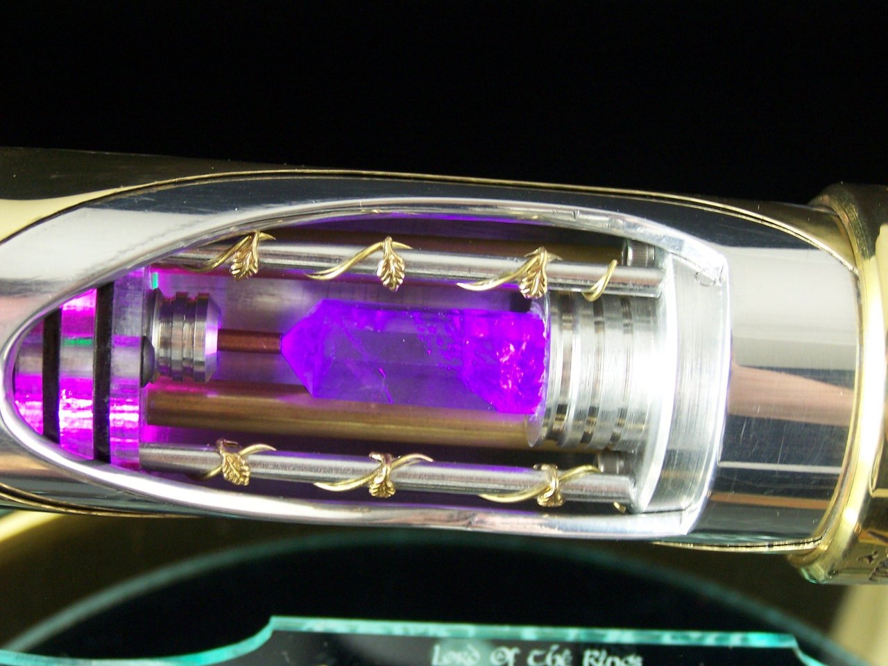 Un Sabre Laser sorti tout droit du Seigneur des Anneaux