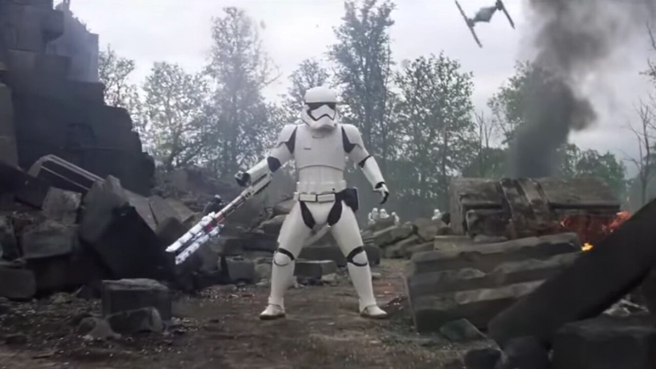 Star Wars Episode VII : une liste d’incohérences et de faux raccords qui donne la nausée #12