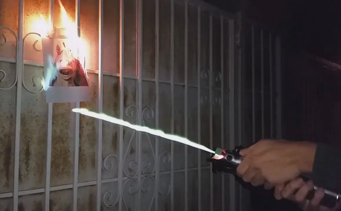 Un vrai sabre laser Star Wars