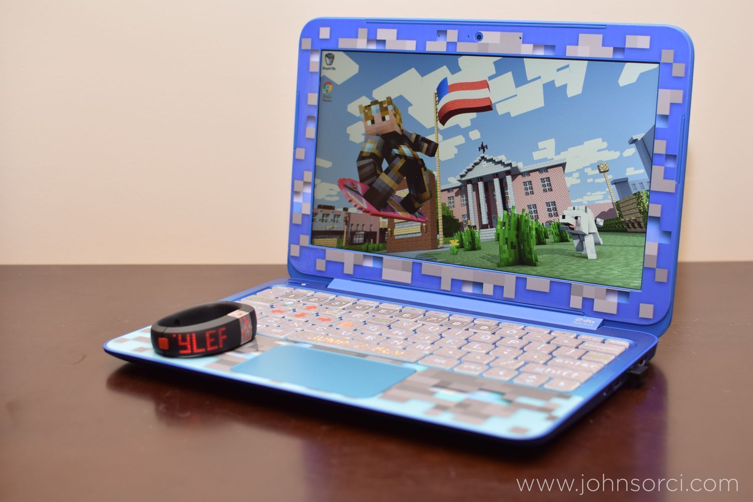 Un notebook à rendre jaloux tous les joueurs de Minecraft #2