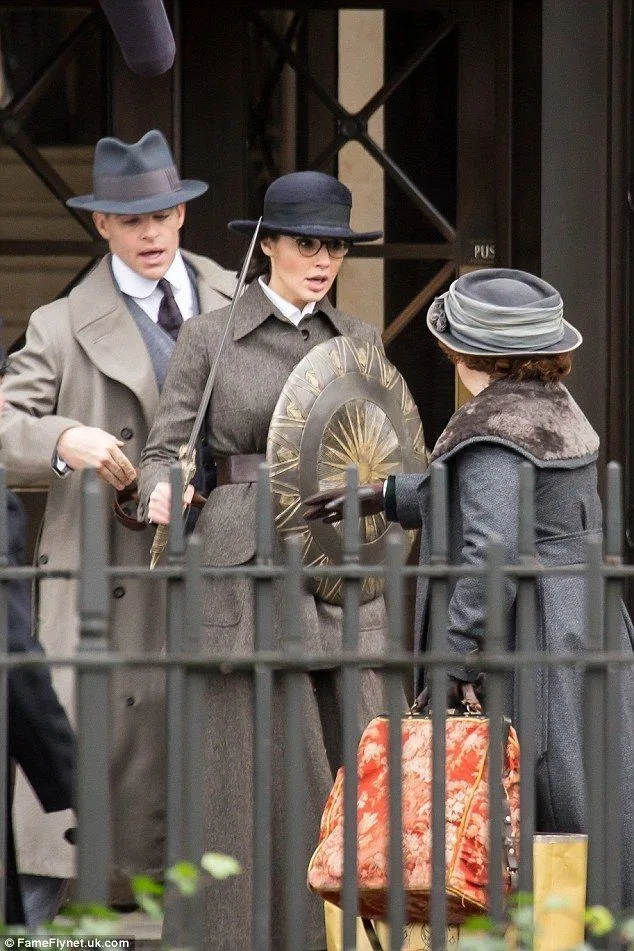 Wonder Woman : 10 nouvelles photos du tournage du film