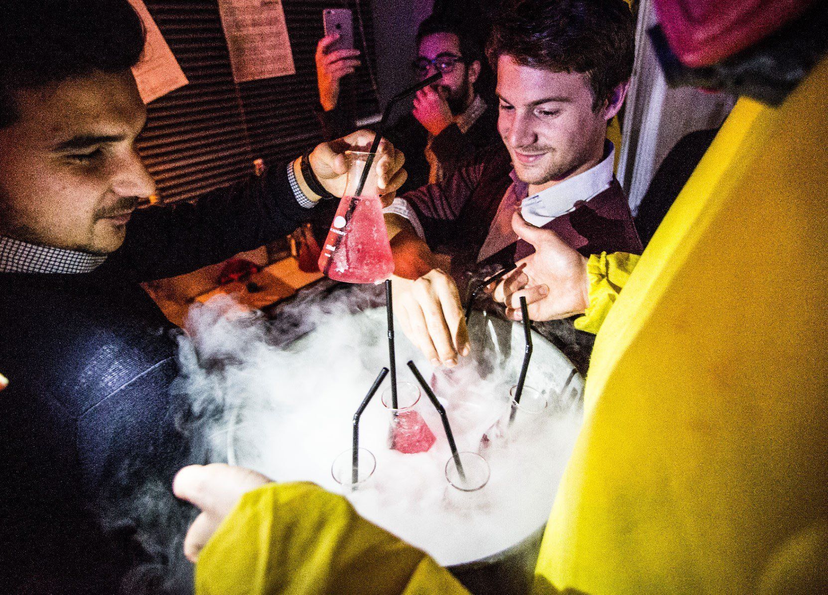 Un bar éphémère Breaking Bad débarque à Paris #8
