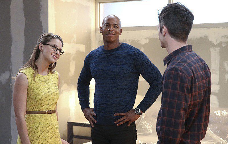Un premier trailer pour le cross-over The Flash / Supergirl #4