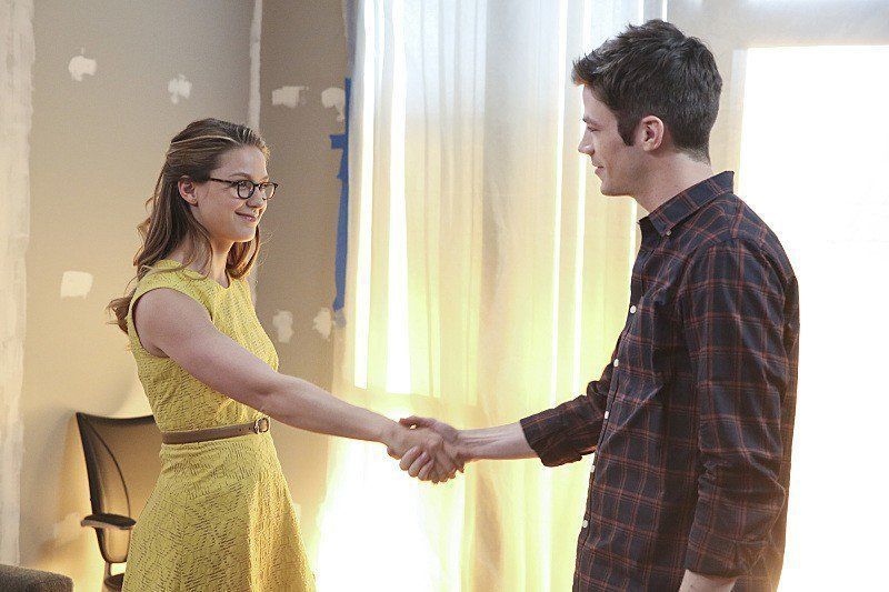 Un premier trailer pour le cross-over The Flash / Supergirl #3