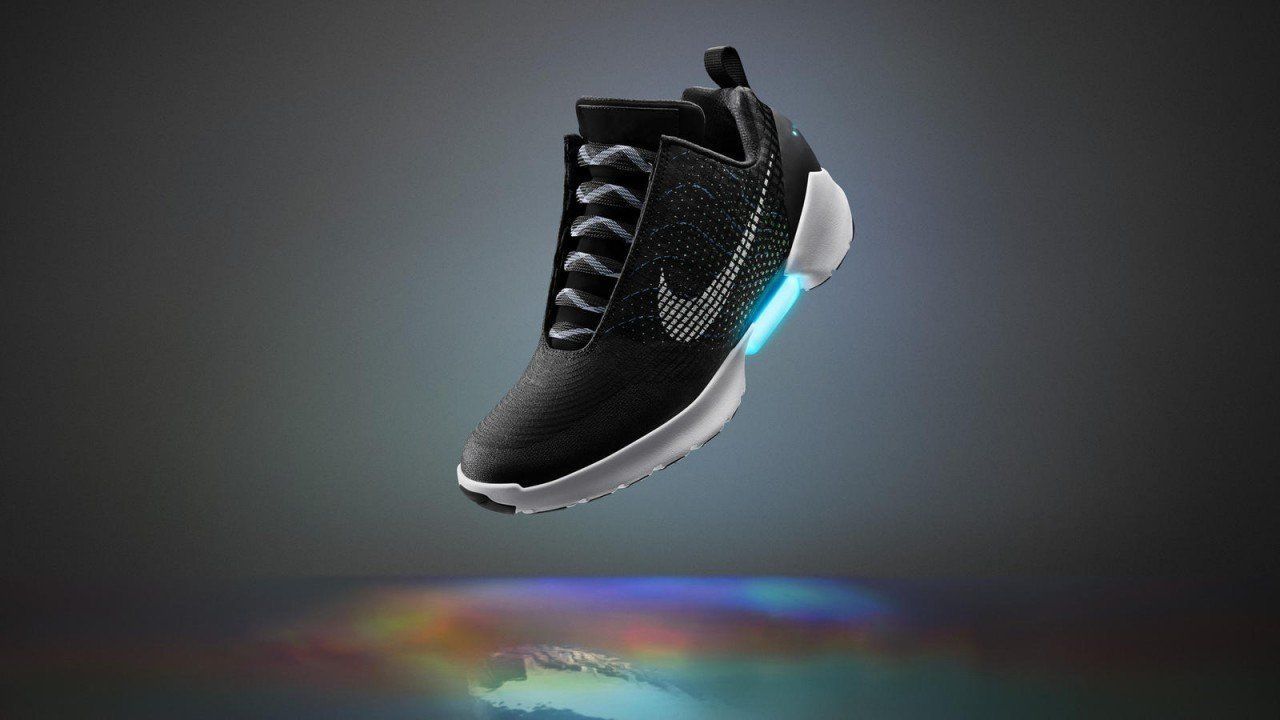 Nike HyperAdapt : les chaussures à laçage automatique arrivent enfin #12