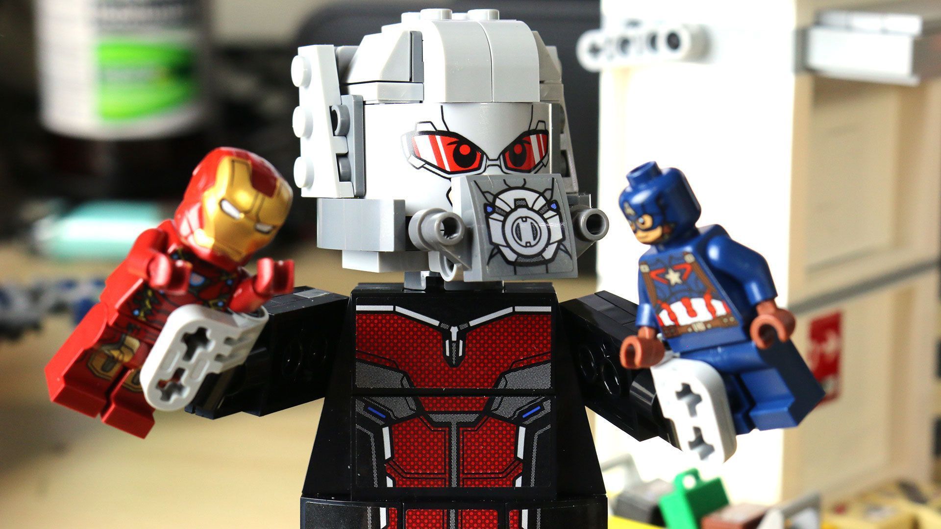 Captain America Civil War : un spoiler GEANT sur une boite de LEGO #7