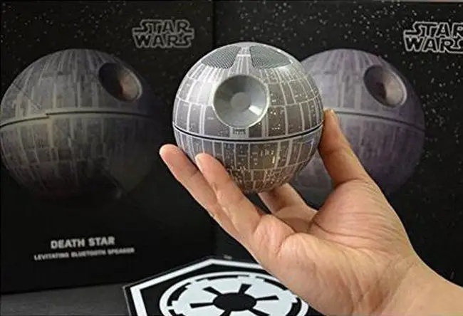 Star Wars : cette incroyable enceinte Etoile de la mort flotte en lévitation #4