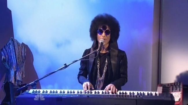 Même après sa mort Prince nous offre une dernière surprise #3