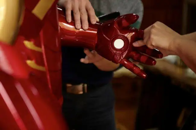 Cette incroyable armure Iron Man Mark 7 est 100% fonctionnelle #9