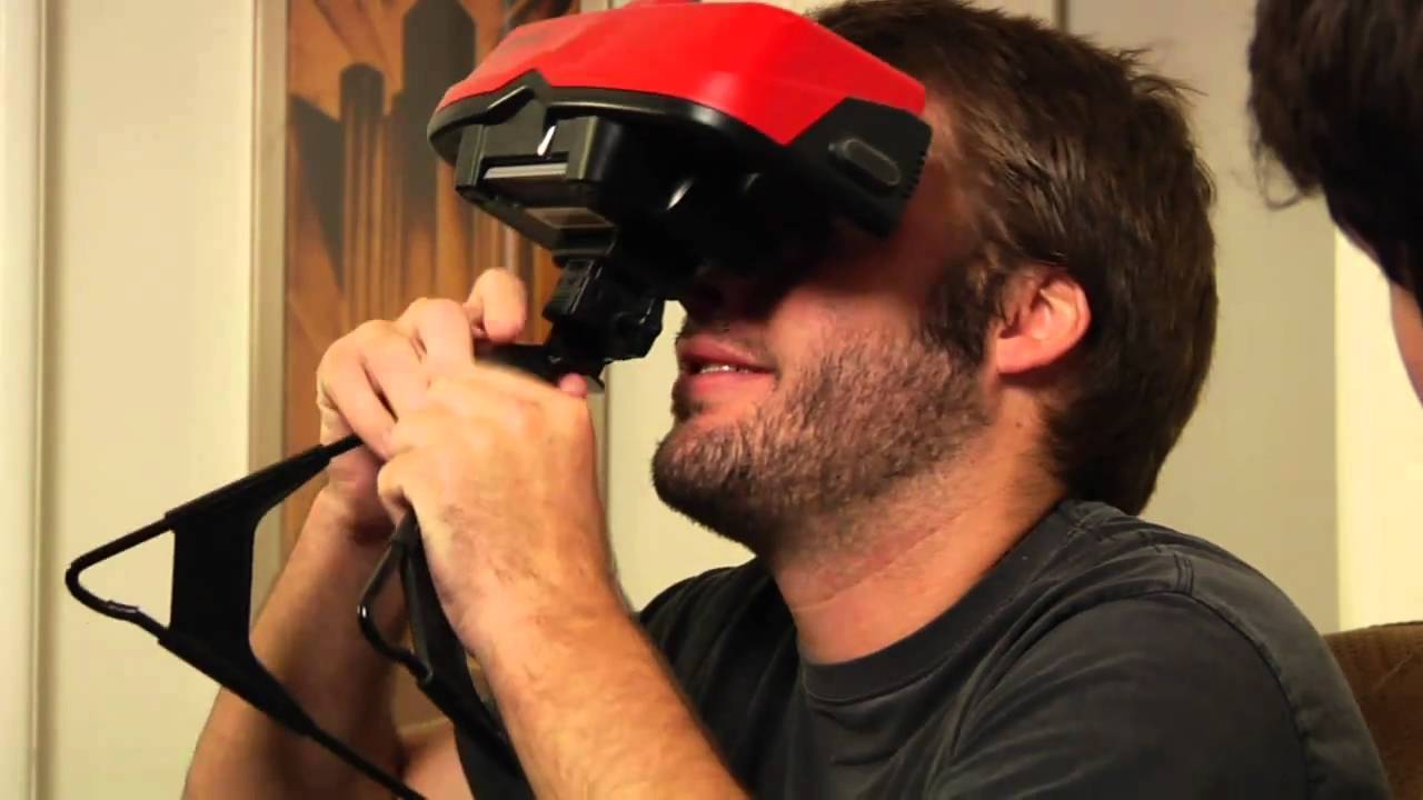 Cet émulateur permet de jouer sur Virtual Boy, un casque VR inventé par Nintendo en 1995 #2
