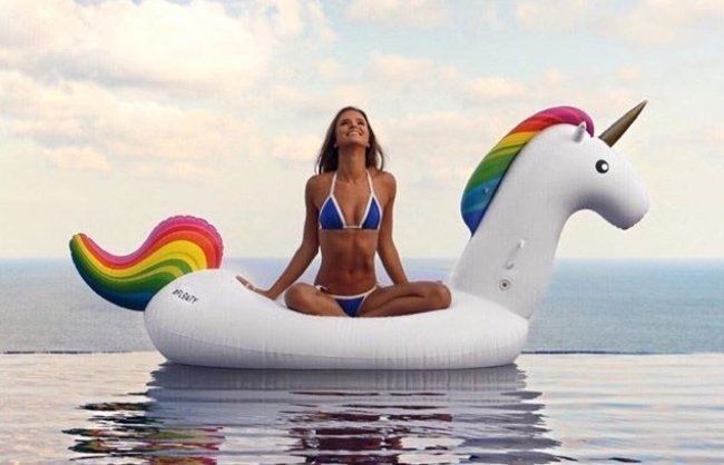 Préparez l’été avec une bouée Licorne #3