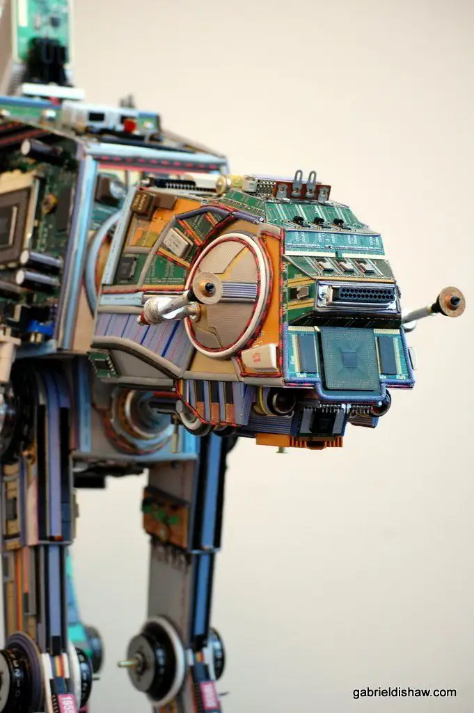 Star Wars : de fabuleuses sculptures fabriquées avec des matériaux recyclés #52