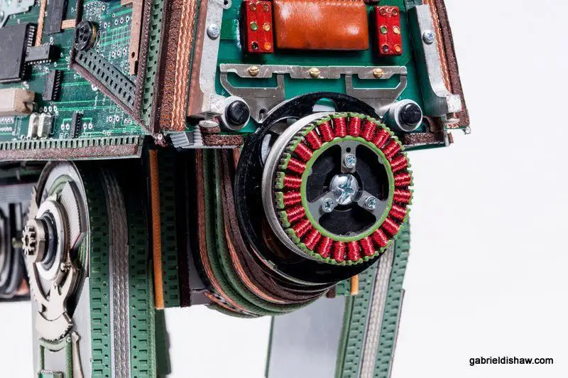 Star Wars : de fabuleuses sculptures fabriquées avec des matériaux recyclés #49