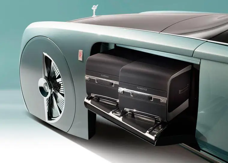 Rolls-Royce-103EX-concept-9