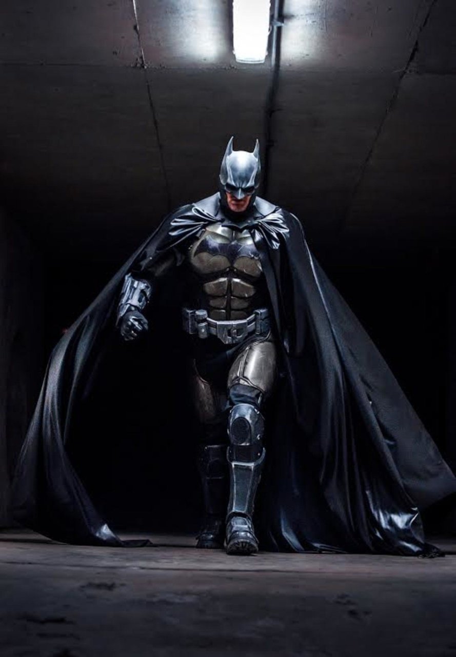Un incroyable cosplay de Batman Arkham Origins #5