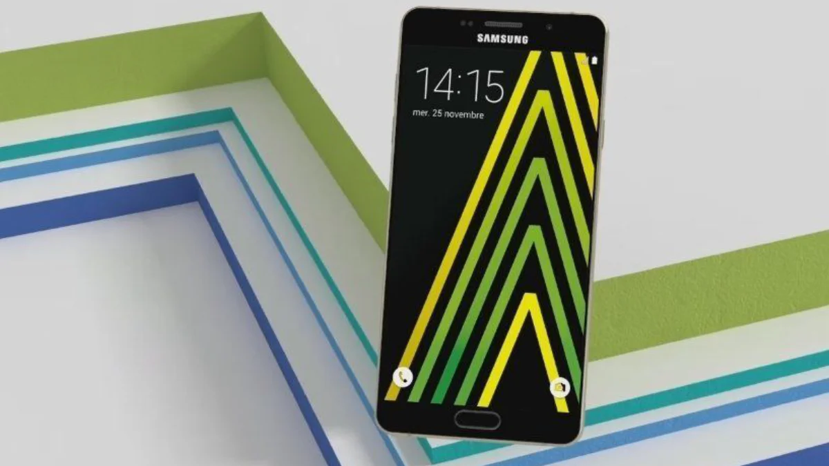 Le Samsung Galaxy A5 (2016) est à seulement 272 euros