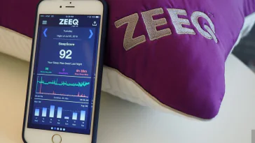 Ce coussin connecté à votre smartphone vous aide à vous endormir