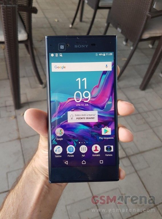 Sony Xperia F8331 : des photos en fuite sur la toile #2