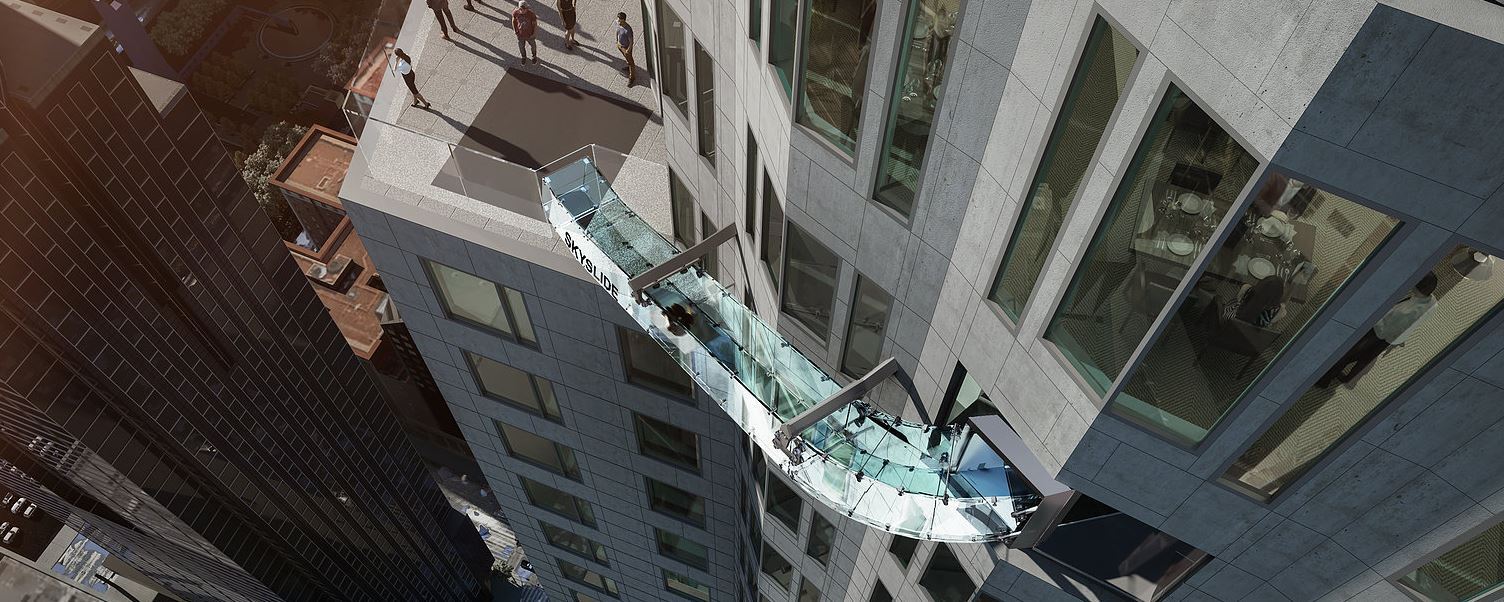 Ce toboggan situé à 300 mètres de haut vous donnera des sueurs froides