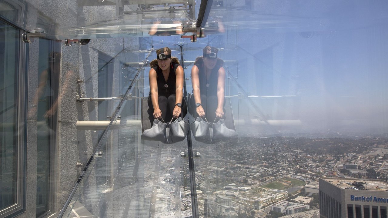 Ce toboggan situé à 300 mètres de haut vous donnera des sueurs froides #2