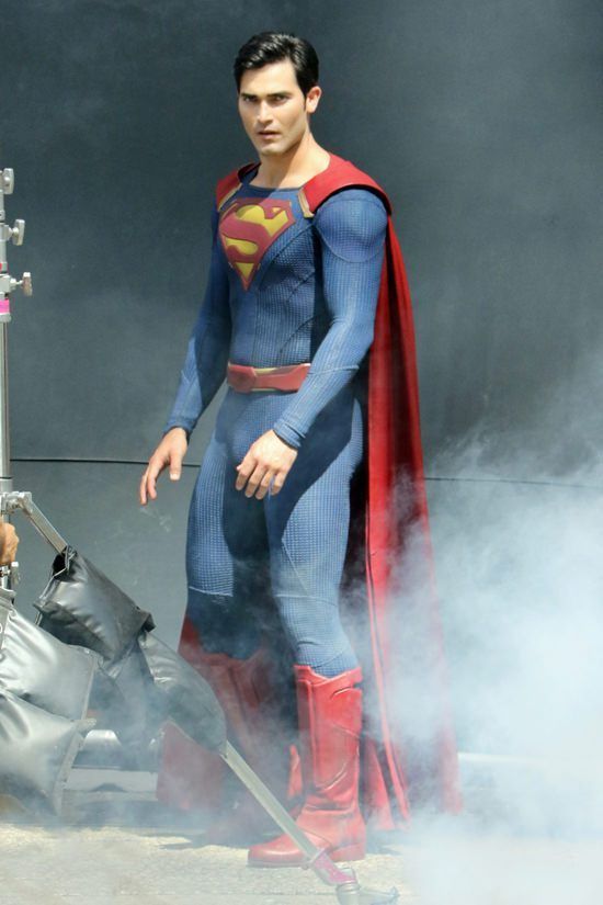 Supergirl : les nouvelles photos de Superman rassurent les fans #8
