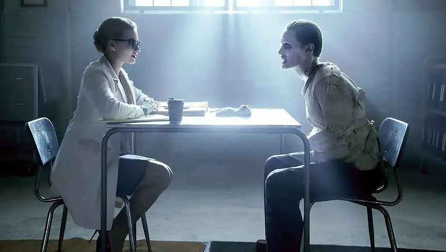 Critique Suicide Squad : pas complètement raté mais décevant #3