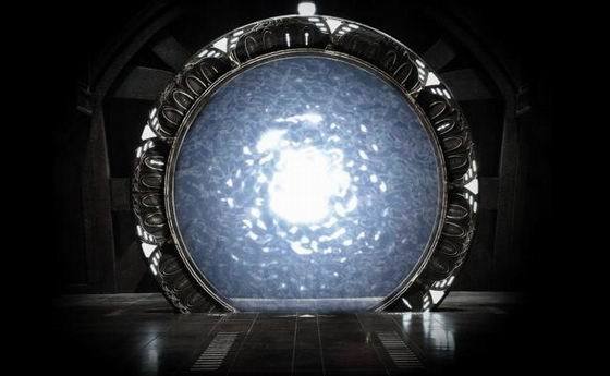 Stargate : une porte des étoiles imprimée en 3D aura nécessité 1000 heures de travail #4