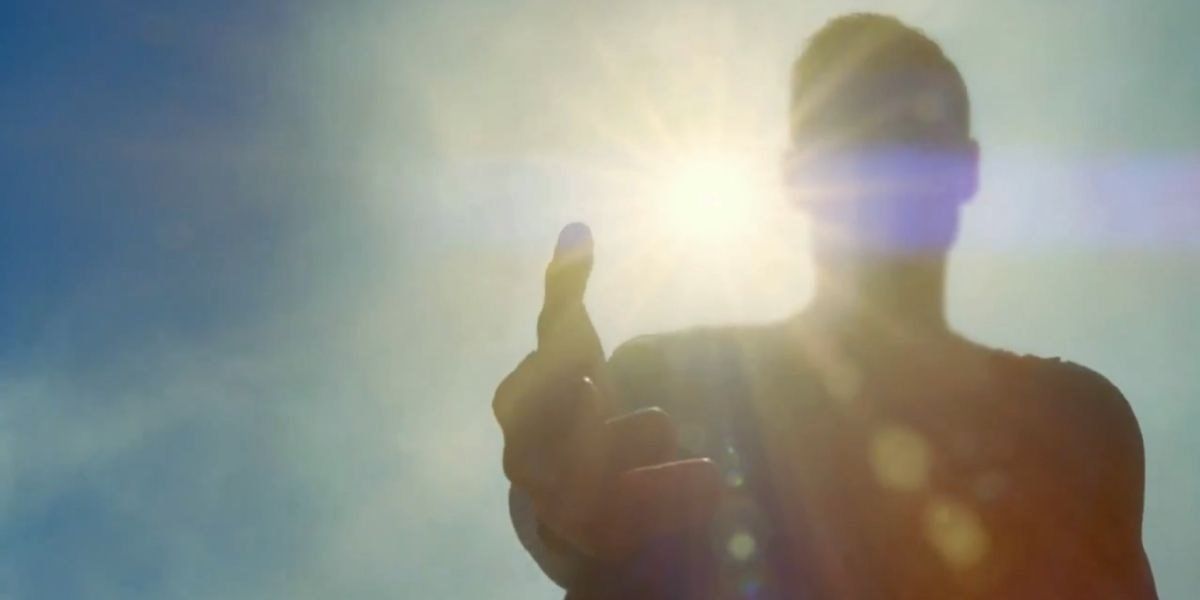 Supergirl : les nouvelles photos de Superman rassurent les fans