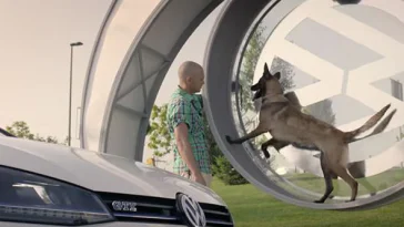 Cette roue pour chien Volkswagen recharge votre smartphone