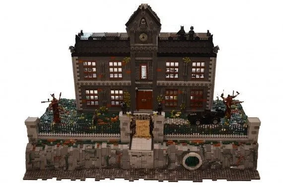 LEGO Batman : un fan crée l’Asile d’Arkham en 18000 briques #4