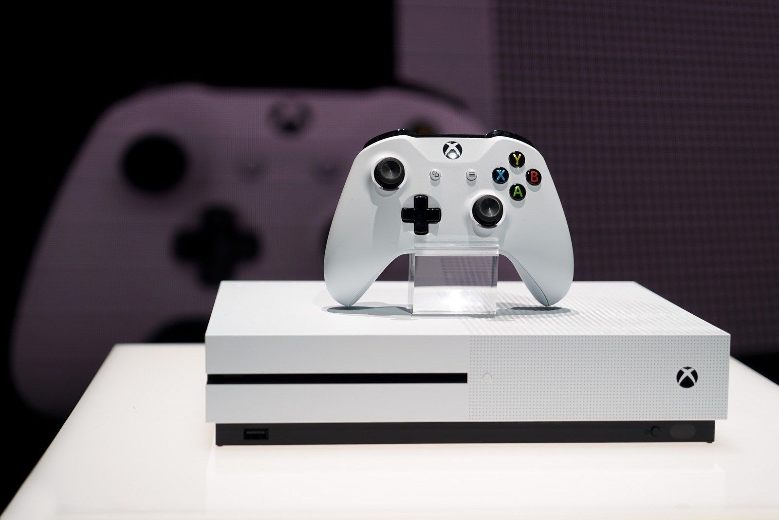 Microsoft travaille sur une manette polyvalente pour smartphone #2