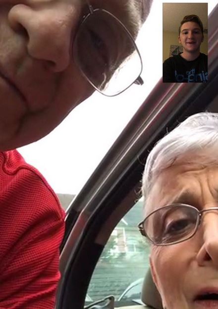 Après 52 ans de mariage, ce couple s’habille de la même façon tous les jours #5