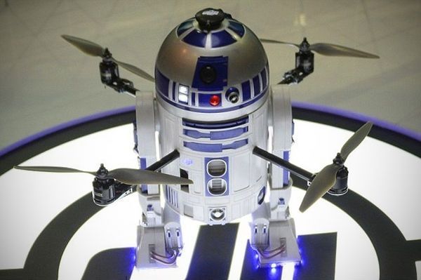 Il crée un drone R2-D2 avec une imprimante 3D #4