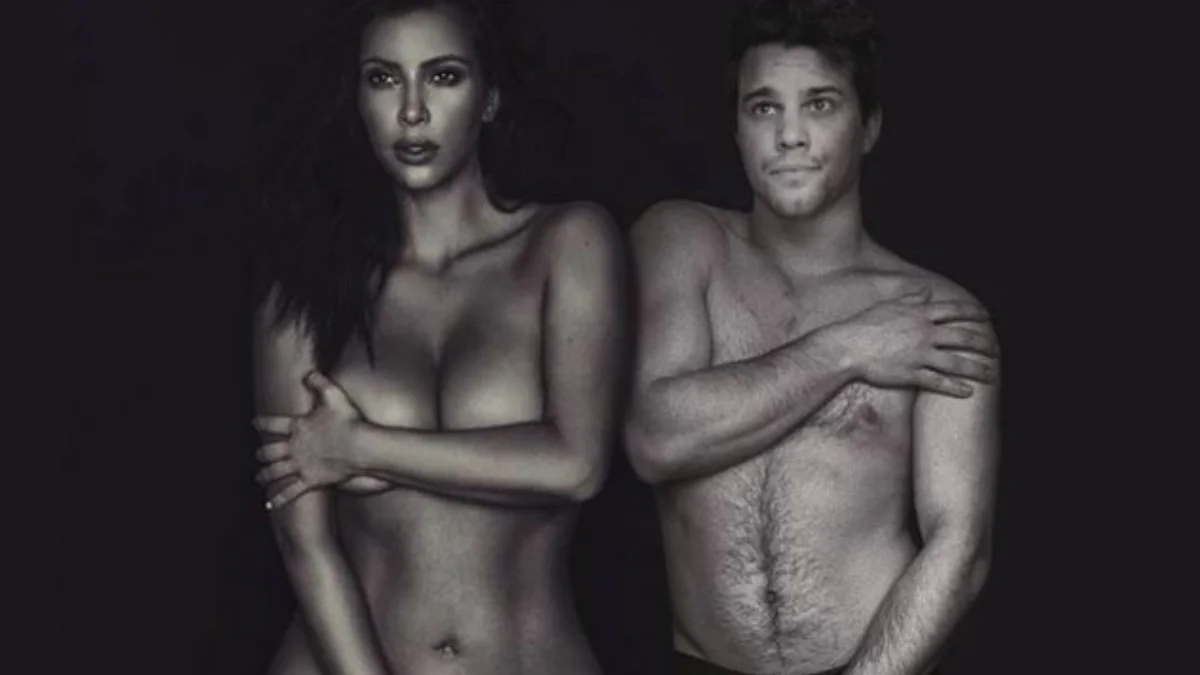 Average Bob s’incruste sur les photos de stars