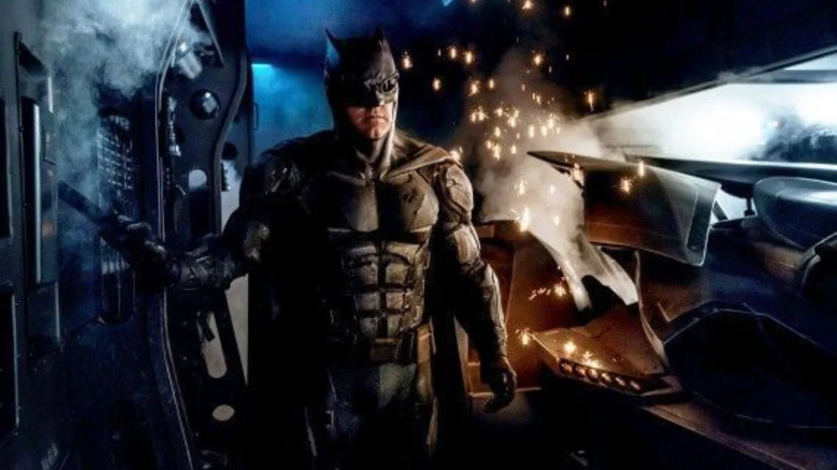 Justice League : Batman dévoile son costume high tech