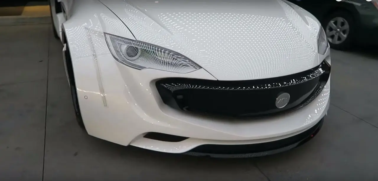 Will. I. Am customise sa Tesla et c’est vraiment très moche #2