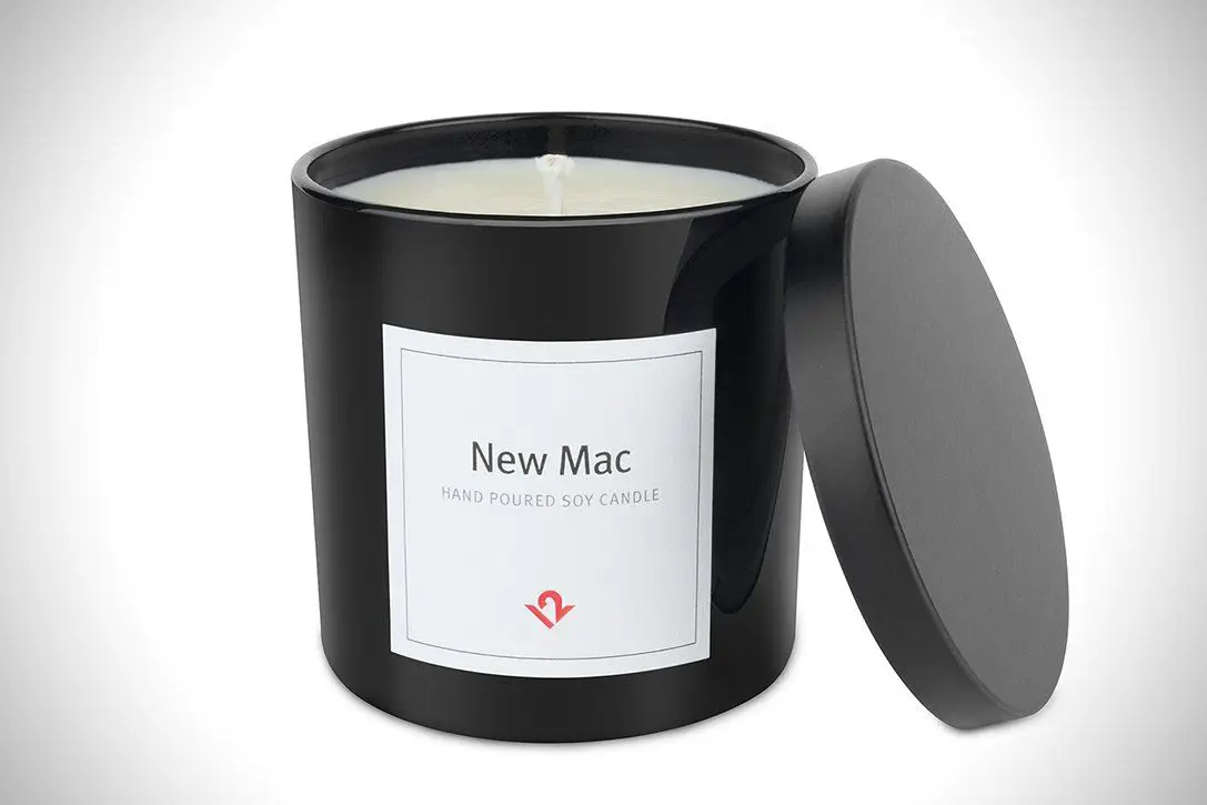 Une bougie qui récréer l'odeur des produits Apple
