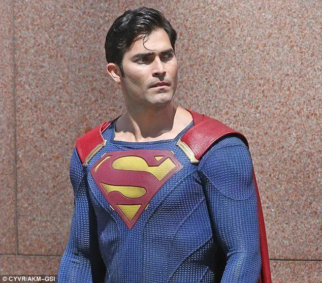 Après Supergirl, la série Superman ?