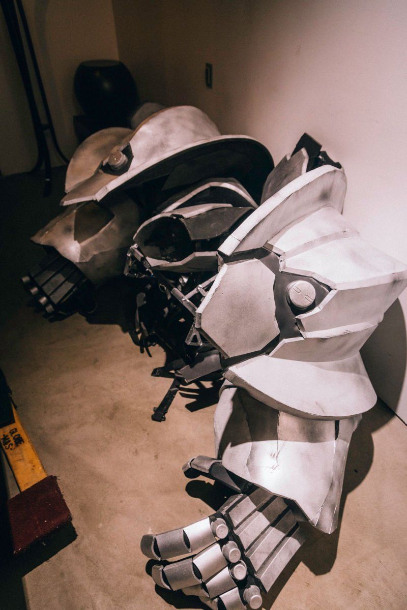 Overwatch : un incroyable cosplay de Reinhardt de 3 mètres de haut #10