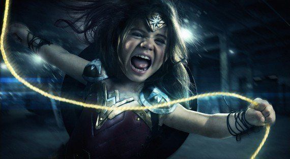 Halloween : un papa geek transforme sa fille en Wonder Woman #3