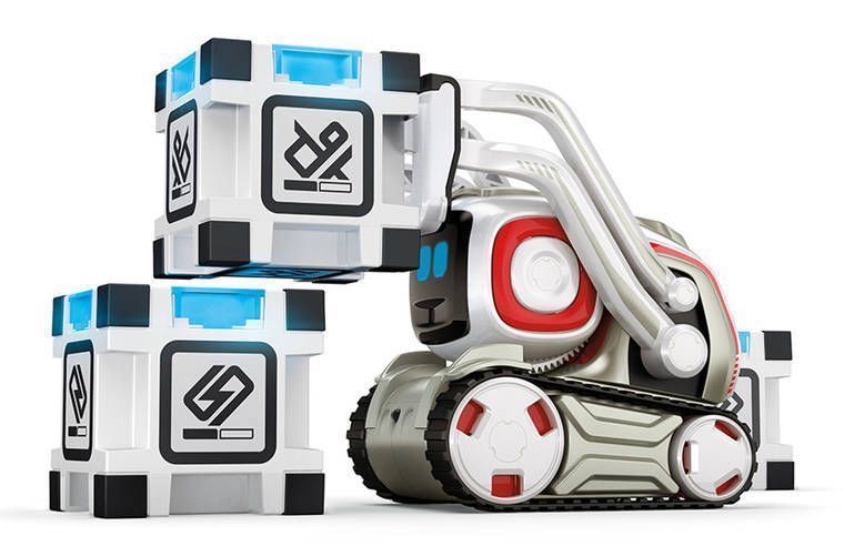 Cozmo : ce petit robot se met en colère quand il perd #9